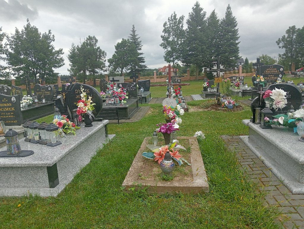 Grób Eugeniusz Mackiewicz