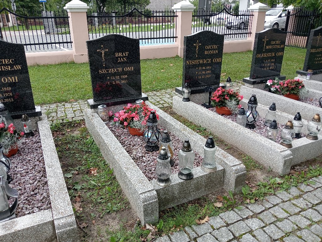 Grób Jan Szczęch Omi