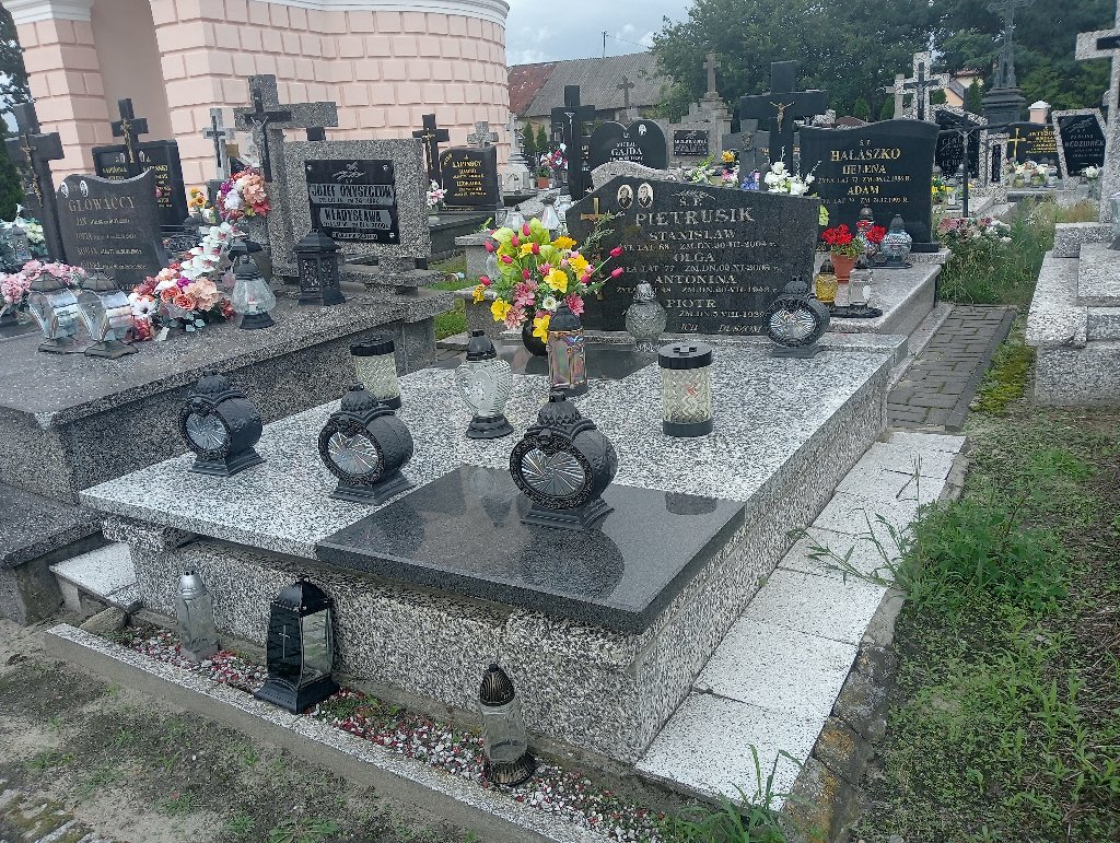 Grób Stanisław Pietrusik